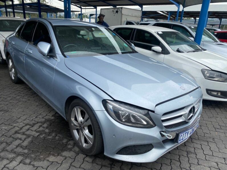 
								2016 MERCEDES BENZ C180 full									