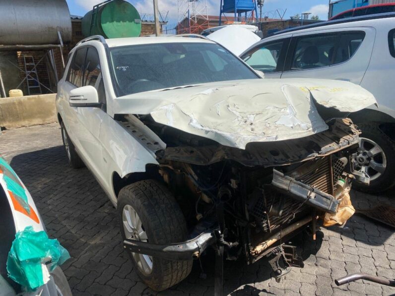
								2012 MERCEDES BENZ ML250 full									