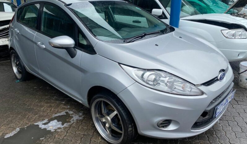 
								2011 FORD FIESTA full									