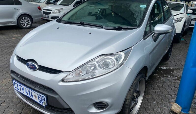 
								2011 FORD FIESTA full									