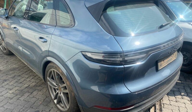 
								2019 PORSCHE CAYENNE S full									