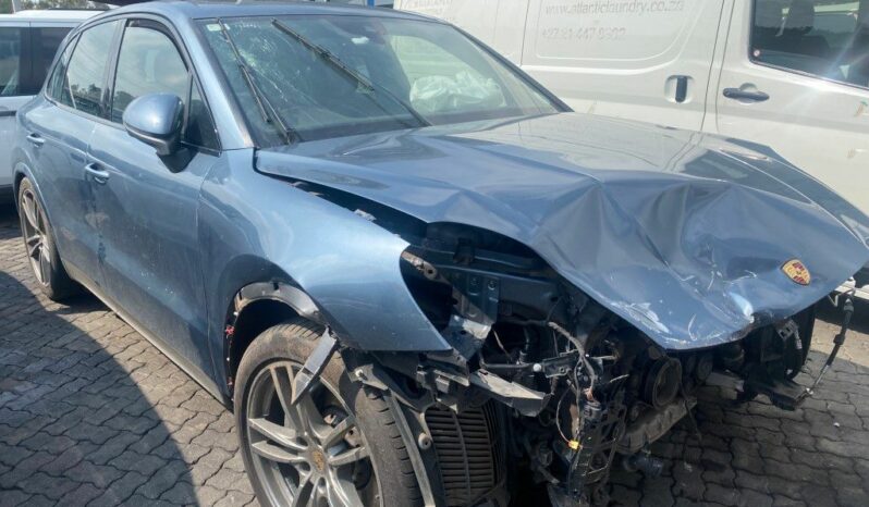 
								2019 PORSCHE CAYENNE S full									