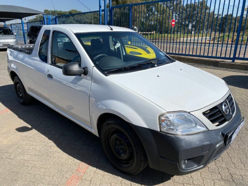 
								2019 NISSAN NP200 1.6 full									