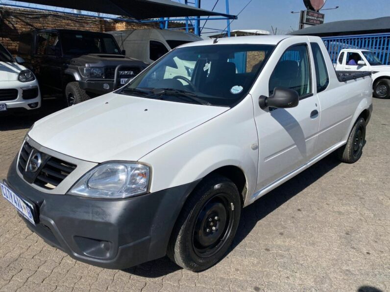 
								2019 NISSAN NP200 1.6 full									