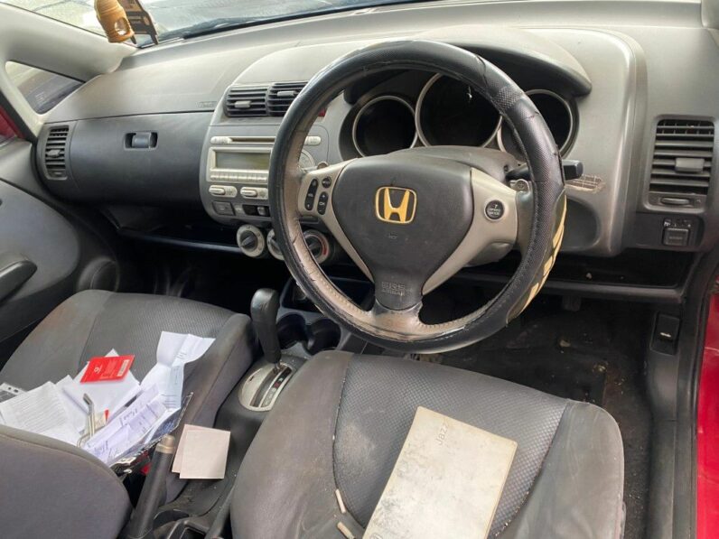 
								2005 HONDA JAZZ full									