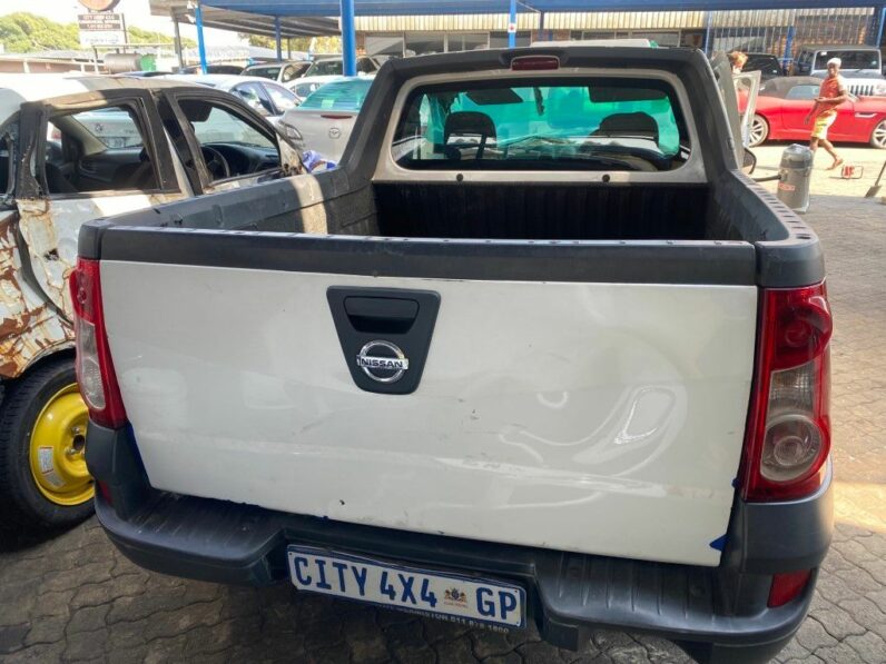 
								2019 NISSAN NP200 full									