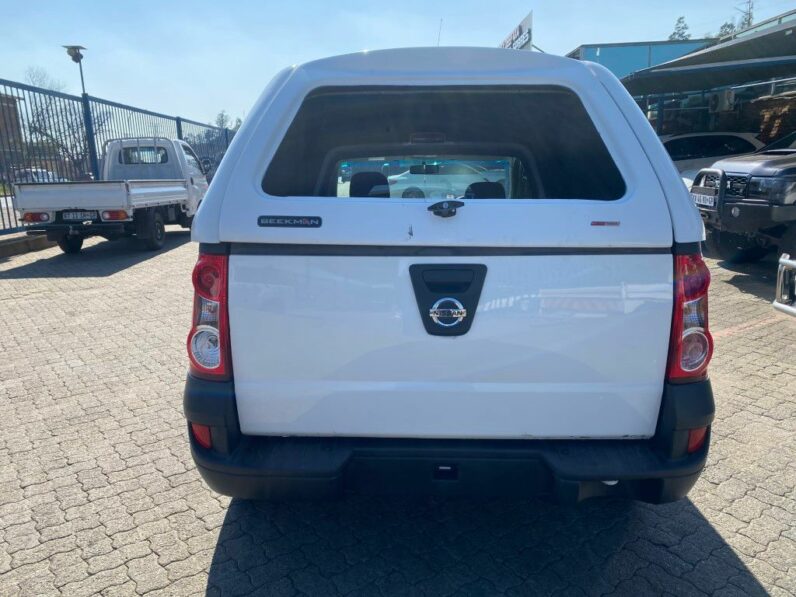 
								2023 NISSAN NP200 full									