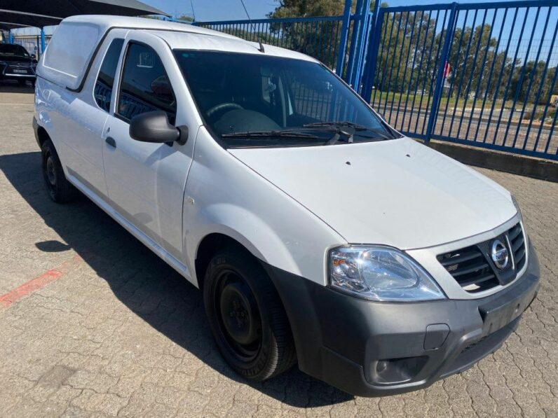 
								2023 NISSAN NP200 full									