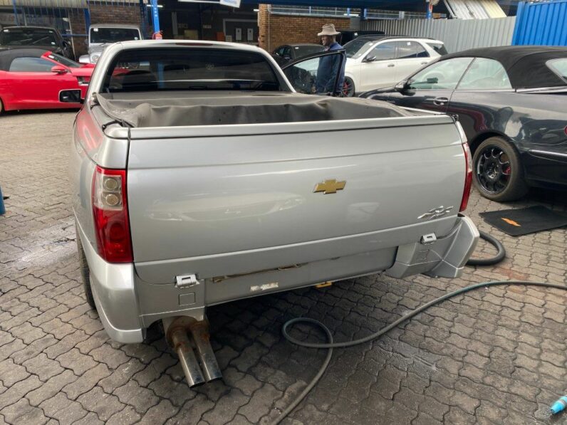 
								2008 CHEVROLET LUMINA 6.0 UTE A/ full									