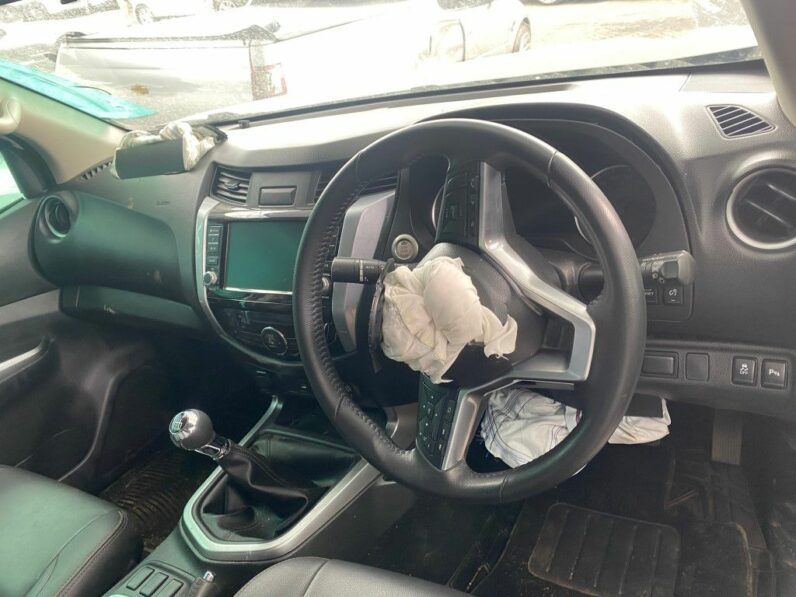 
								2024 NISSAN NAVARA full									
