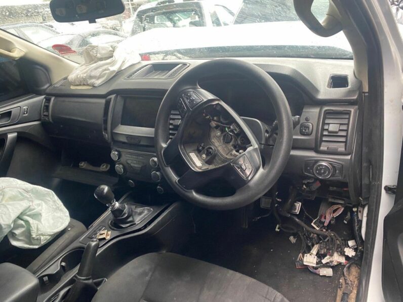 
								2021 FORD RANGER 2.2 TDCi full									