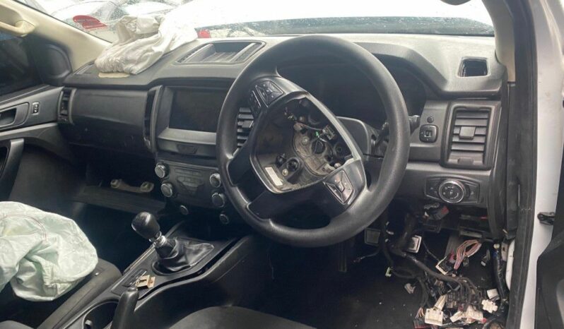 
								2021 FORD RANGER 2.2 TDCi full									