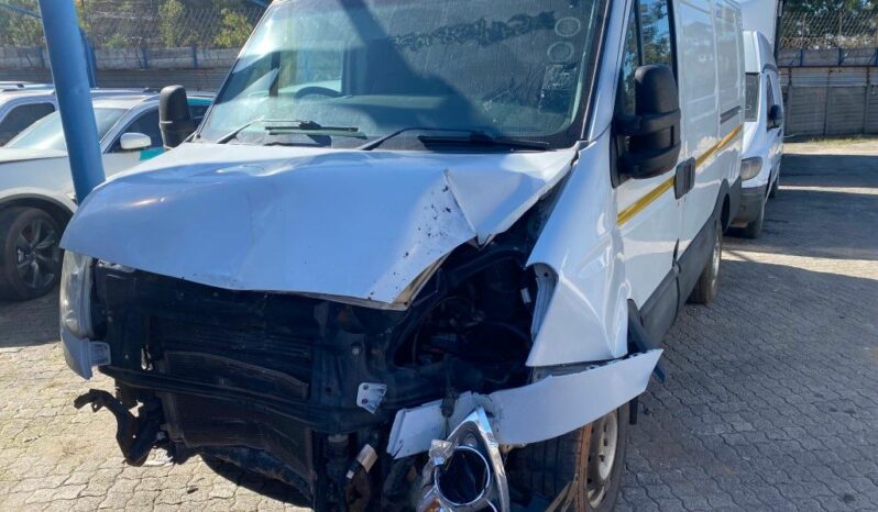 
								2015 IVECO DAILY full									