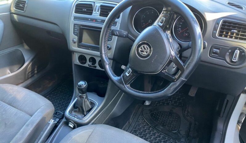 
								2017 VW POLO full									