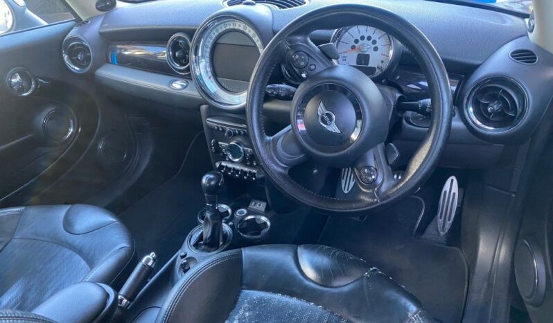 
								2013 MINI COOPER S A/T full									