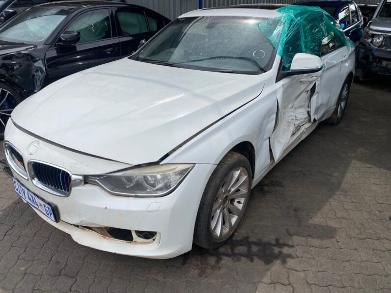 
								2014 BMW 316i A/T (F30) full									