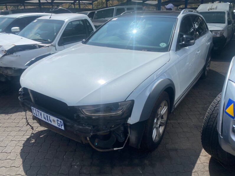 
								2013 AUDI A4 TDi QUATTRO full									