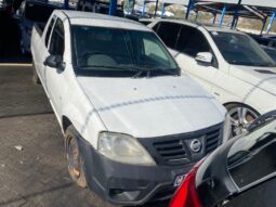2012 NISSAN NP200