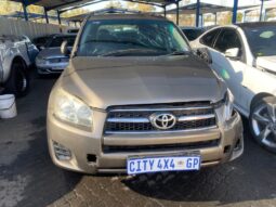 2011 TOYOTA RAV4