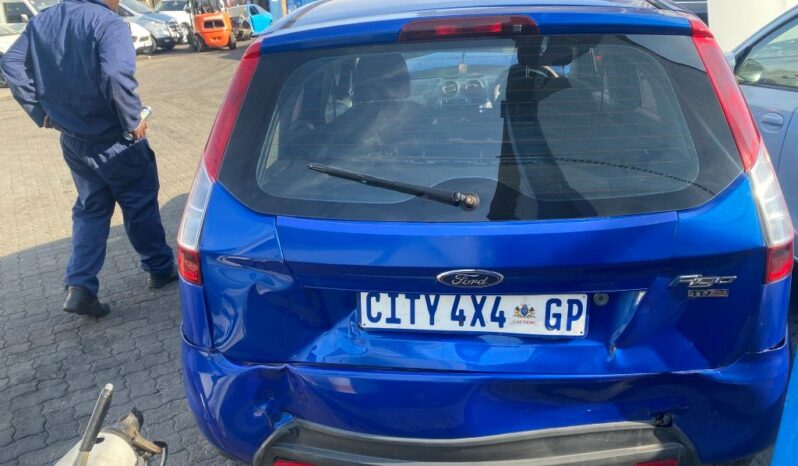 
								2015 FORD FIGO 1.5 TDCI full									