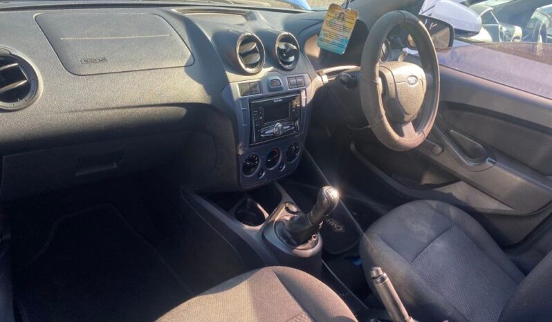 
								2015 FORD FIGO 1.5 TDCI full									
