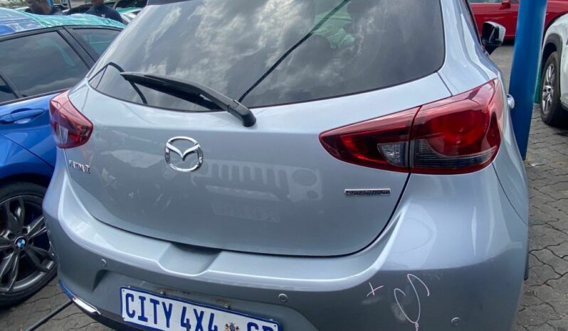 
								2023 MAZDA 2 full									