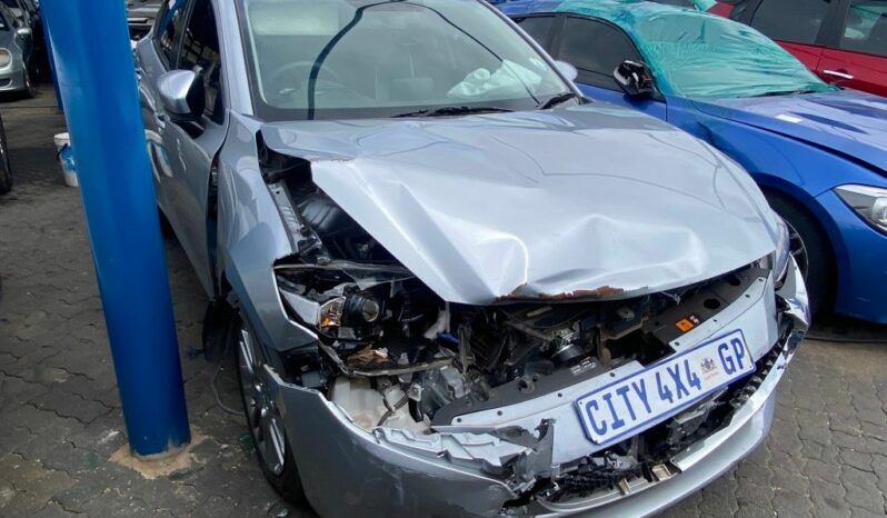 
								2023 MAZDA 2 full									