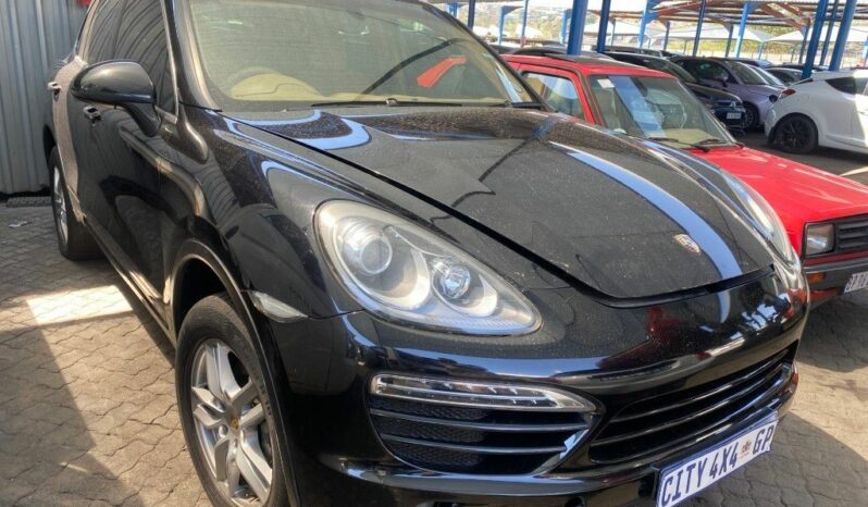 
								2012 PORSCHE CAYENNE full									