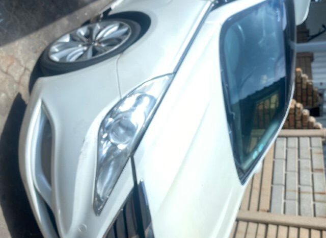 
								2011 HYUNDAI SONATA full									