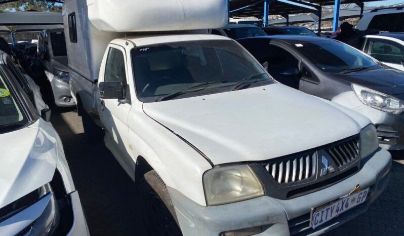 
								2006 MITSUBISHI COLT L200 HILINE full									
