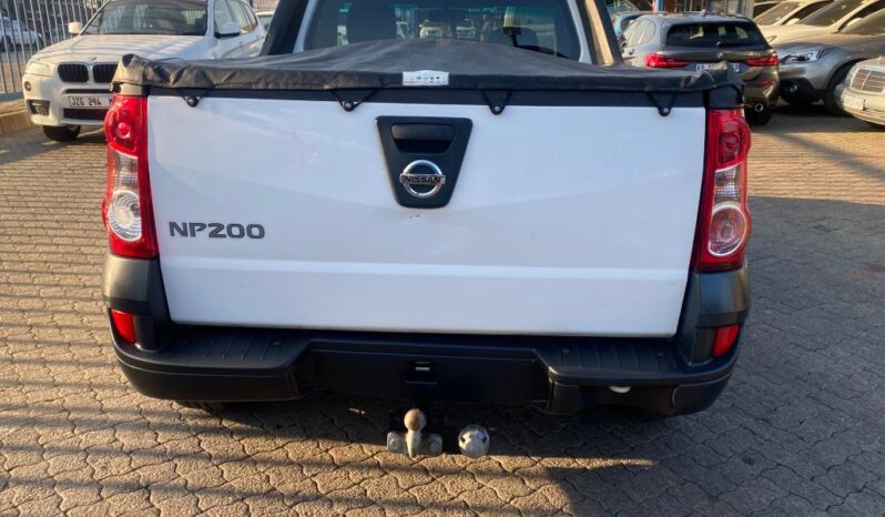 
								2023 NISSAN NP200 full									