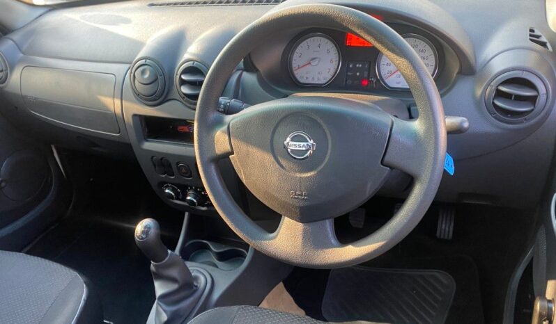 
								2023 NISSAN NP200 full									