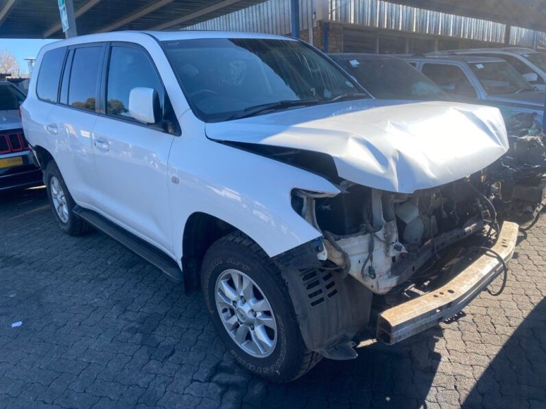 
								2010 TOYOTA LAND CRUISER full									