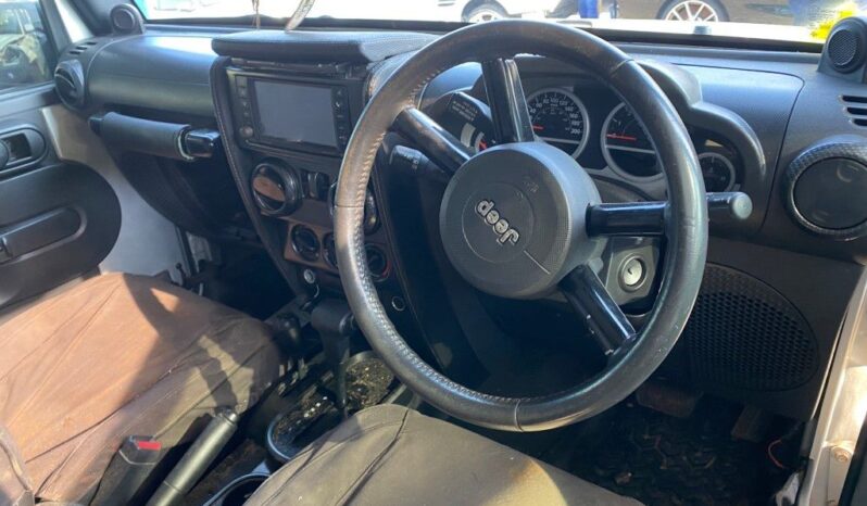 
								2008 JEEP WRANGLER 3.8 SAHARA full									