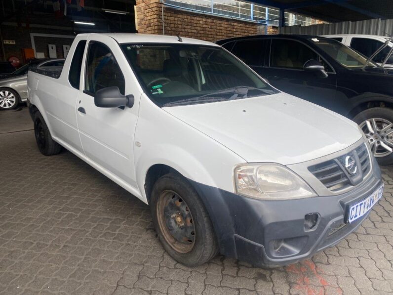 
								2017 NISSAN NP200 1.6 P/U full									