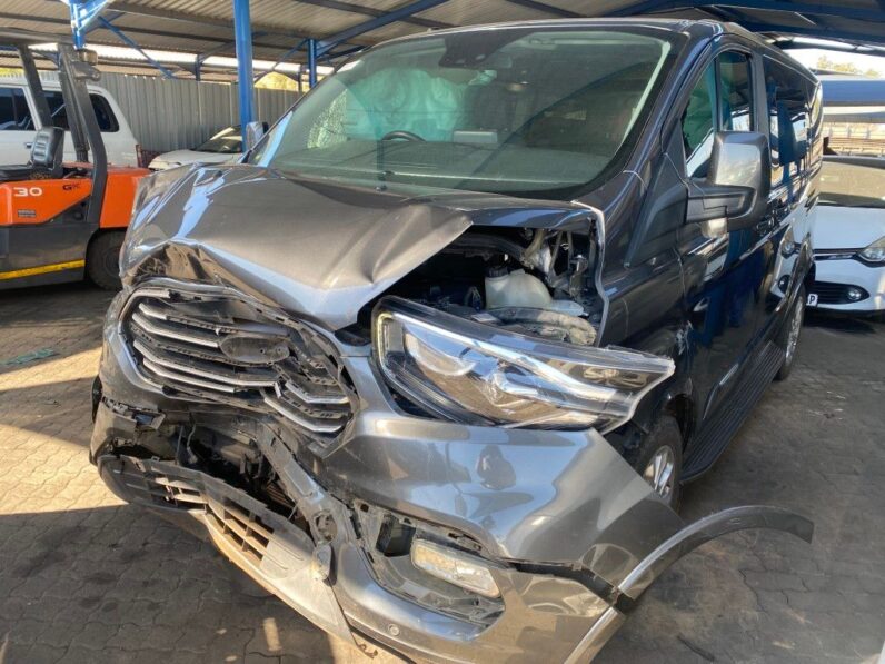
								2022 FORD TOURNEO full									
