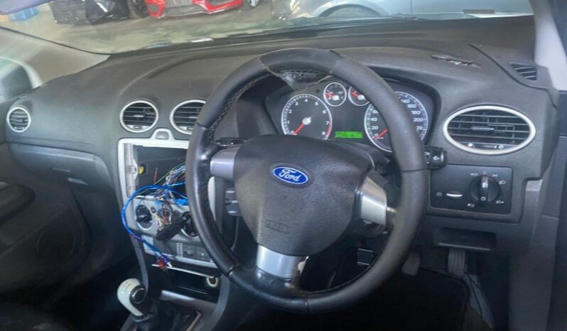 
								2006 FORD FOCUS full									