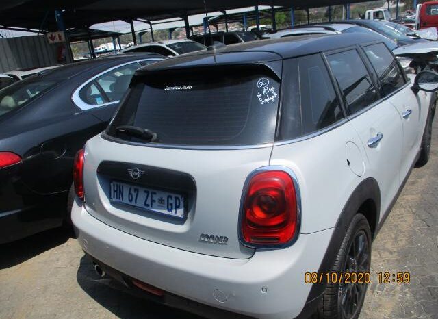 
								2018 MINI COOPER 5DR A/T (X552) full									