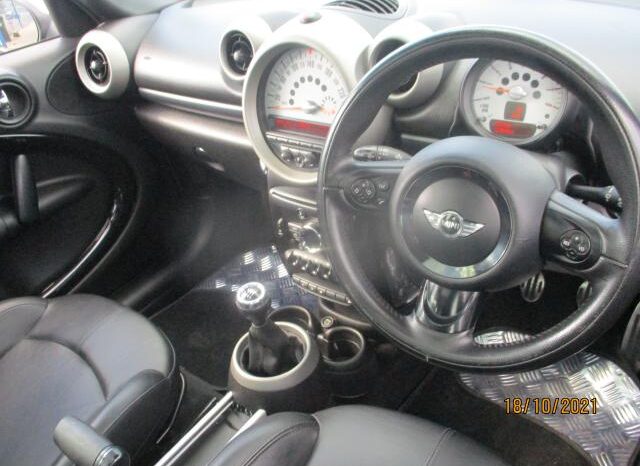 
								2010 MINI COOPER S full									