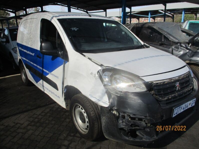 
								2017 PEUGEOT PARTNER 1.6 HDi full									