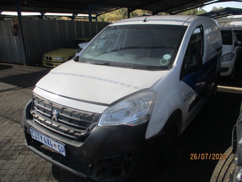 
								2017 PEUGEOT PARTNER 1.6 HDi full									