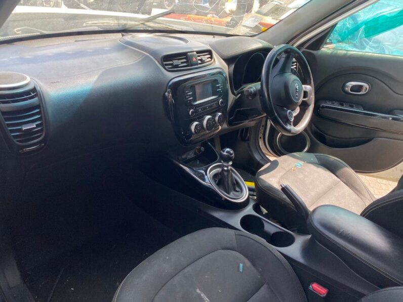 
								2016 KIA SOUL full									