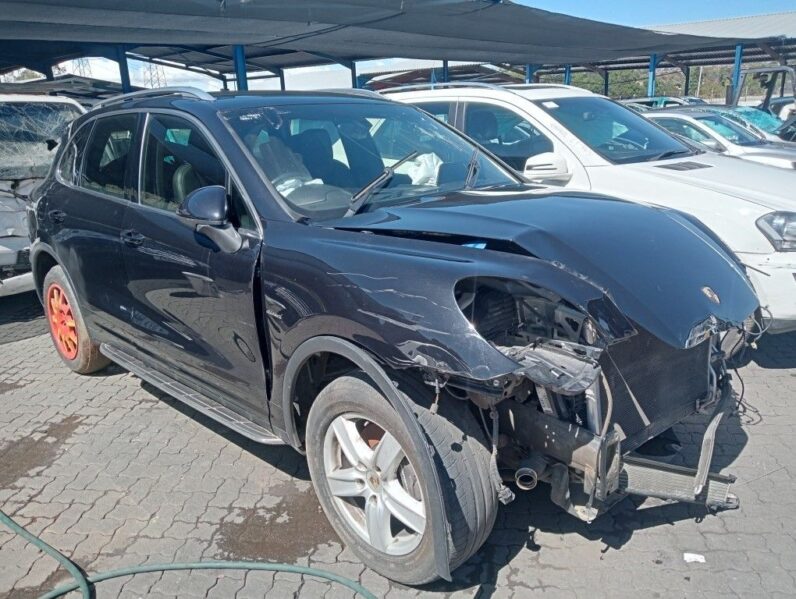 
								2012 PORSCHE CAYENNE full									