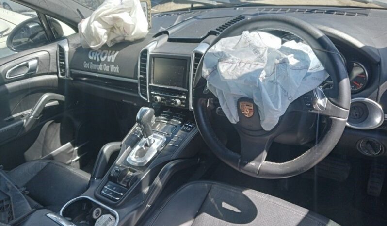 
								2012 PORSCHE CAYENNE full									