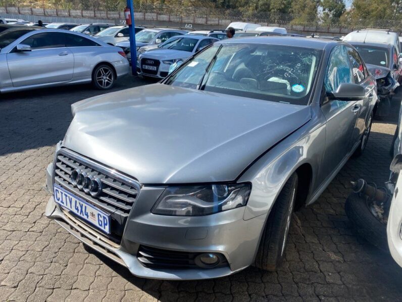 
								2010 AUDI A4 1.8T full									
