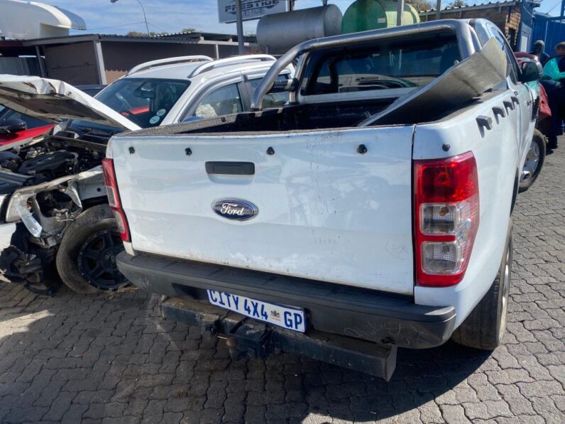 
								2015 FORD RANGER 2.2 TDCi XL full									