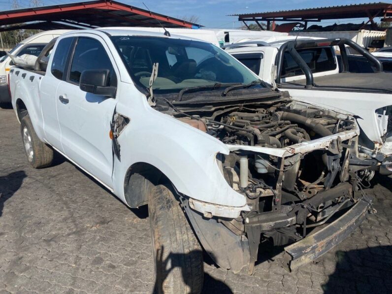 
								2015 FORD RANGER 2.2 TDCi XL full									