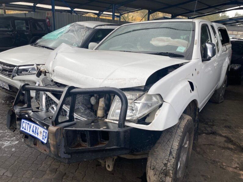 
								2011 NISSAN NAVARA 2.5 dCi XE full									