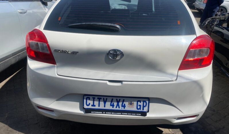 
								2022 TOYOTA STARLETT 1.4 Xi full									