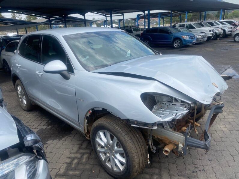 
								2012 PORSCHE CAYENNE full									